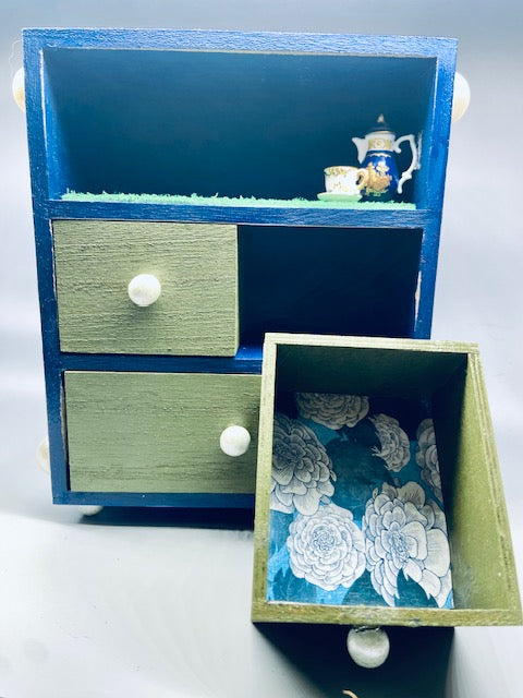 "Stay Awhile" Trinket Box